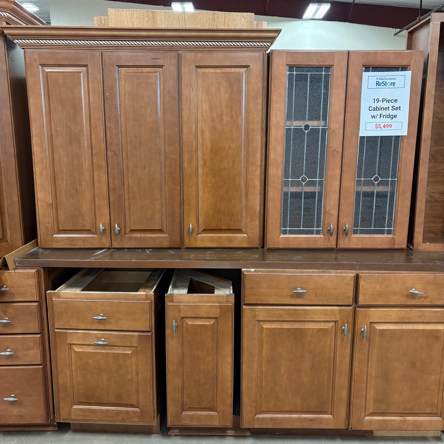 19 Pc. Cabinet Set w/ Fridge
