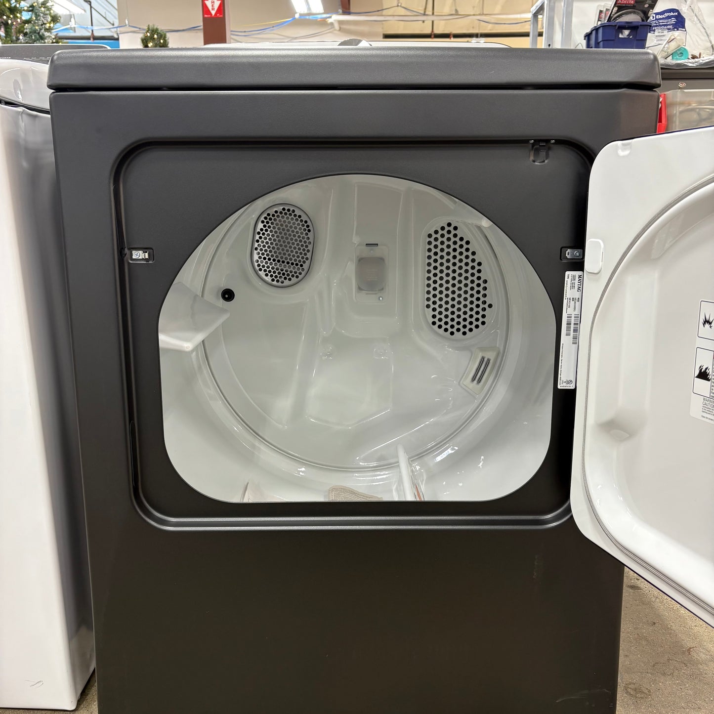 NEW Electric Dryer