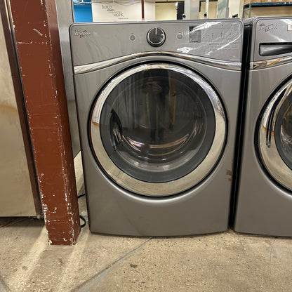 Whirlpool Washer/Gas Dryer Set