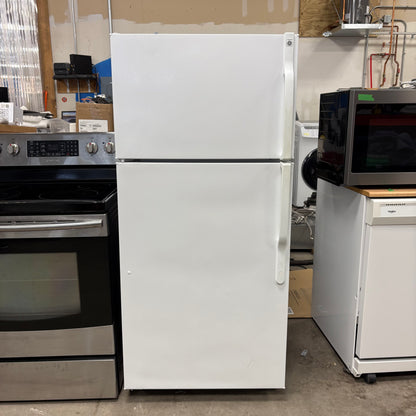 GE Top Freezer Fridge