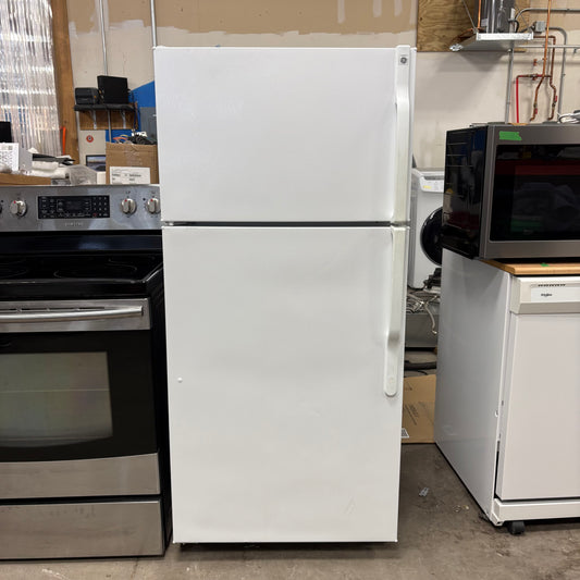 GE Top Freezer Fridge