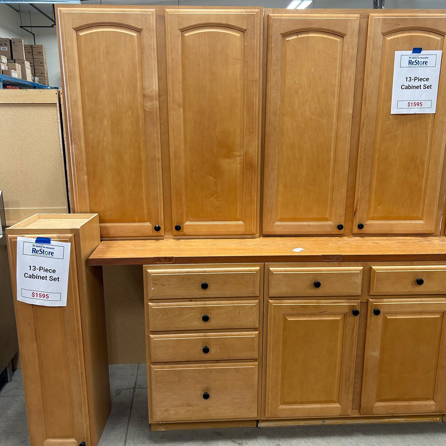 13 Pc. Cabinet Set