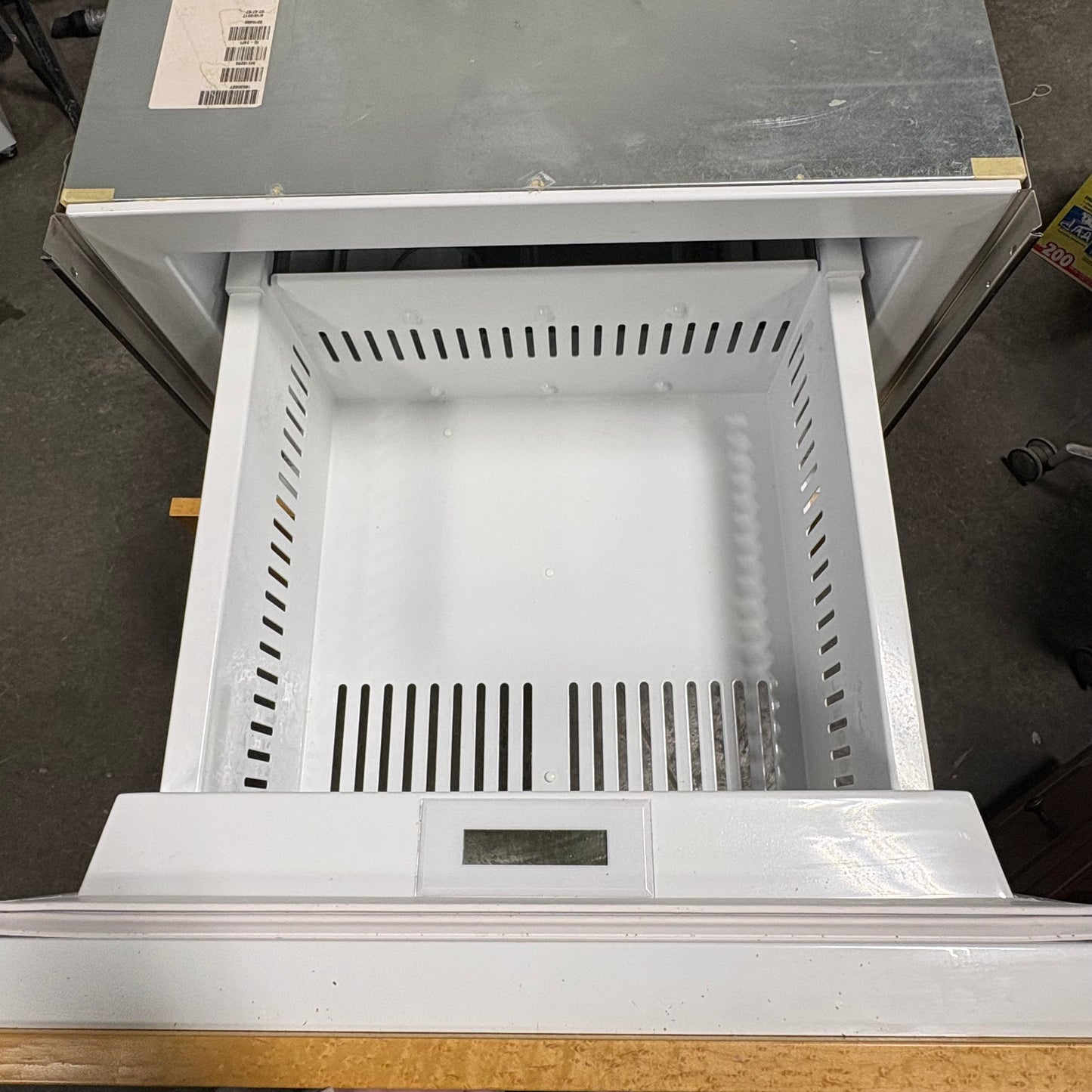 Undercounter Built-in IceMaker