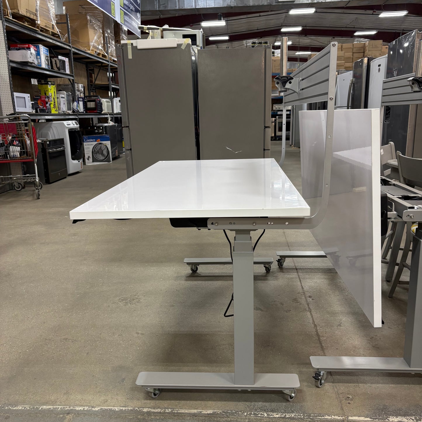Adjustable Height Whiteboard Work Desk