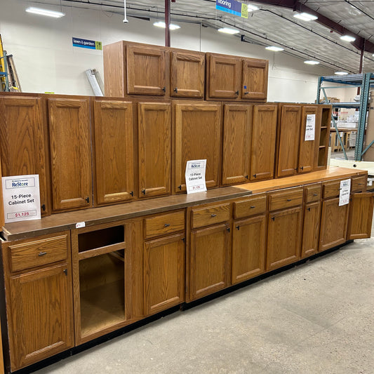 15 Pc. Cabinet Set