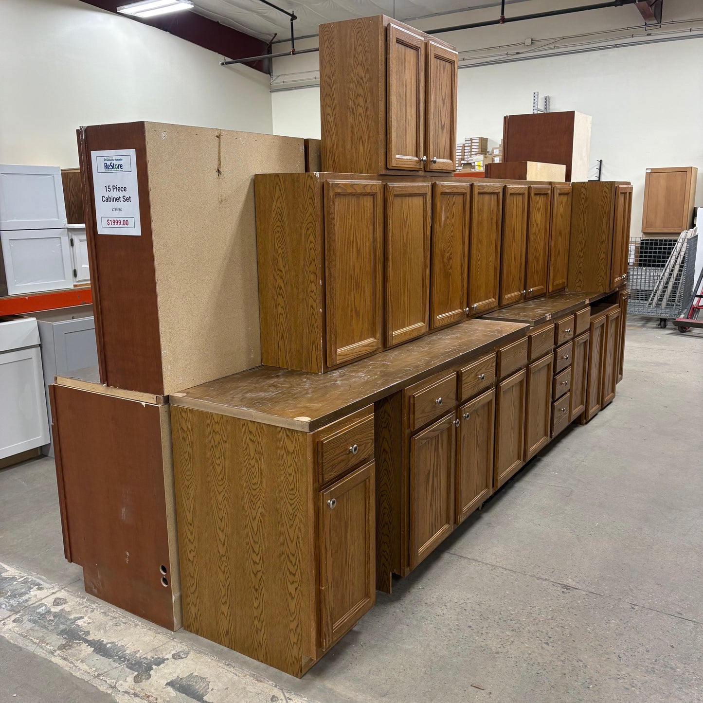 17 Pc. Cabinet Set