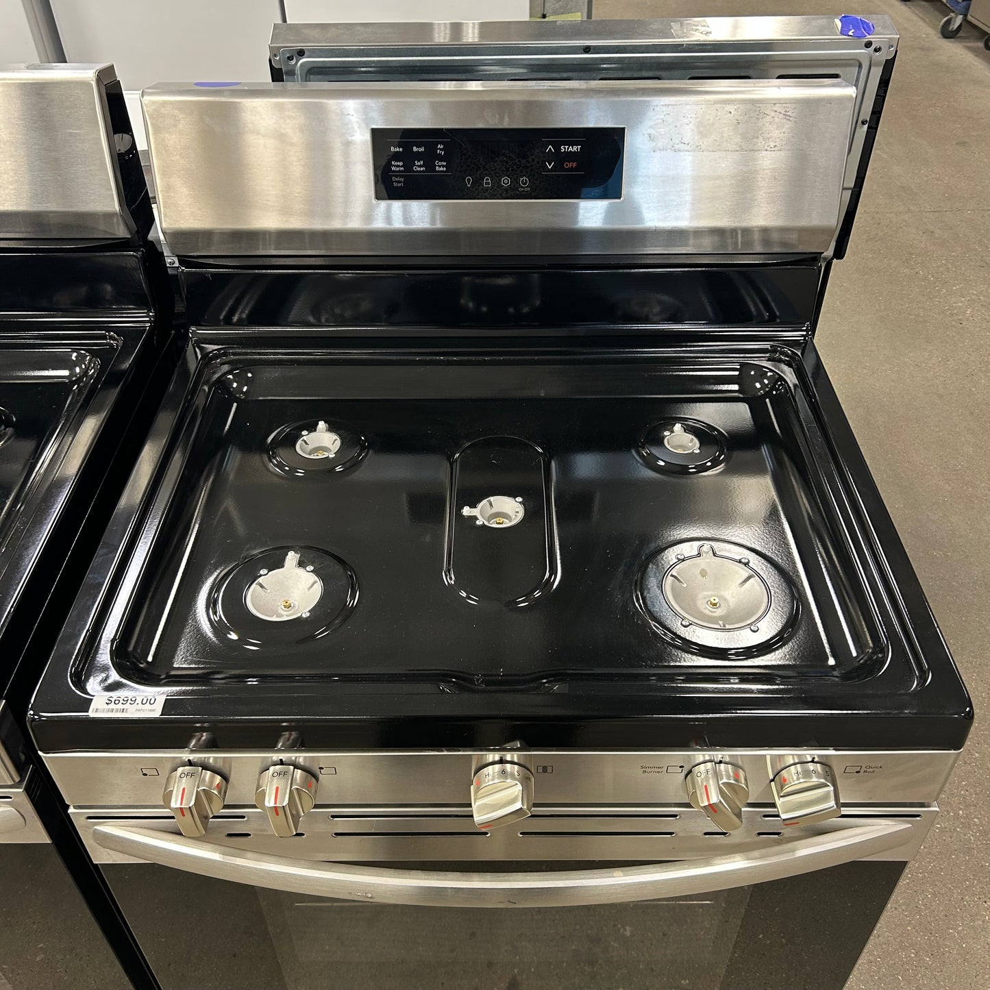 Frigidaire Gas Range w/AirFry