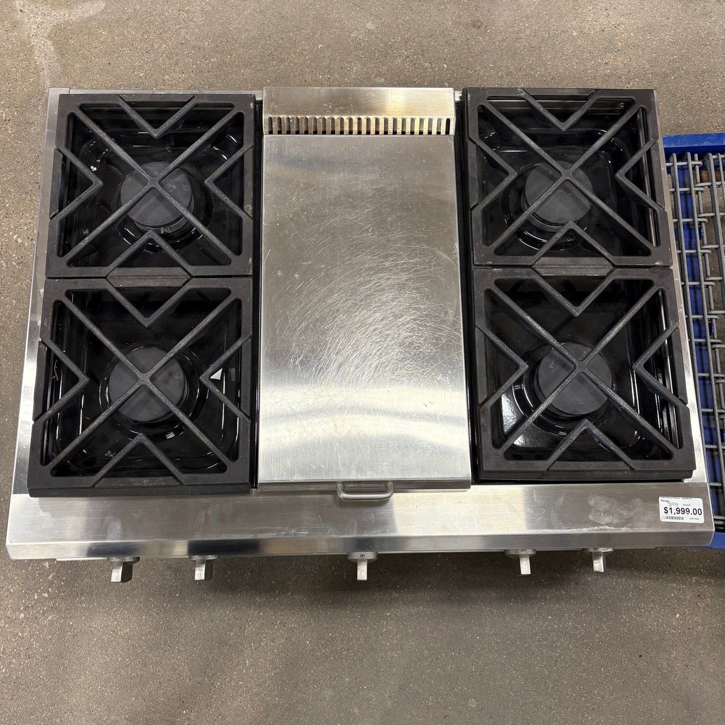 GE 36" Gas Cooktop w/ Griddle