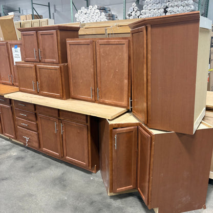 Maple Stained Cabinet Set -14p FALSE