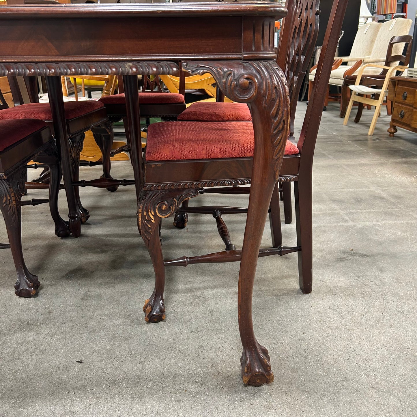 9 Pc Hand Carved Dining Set