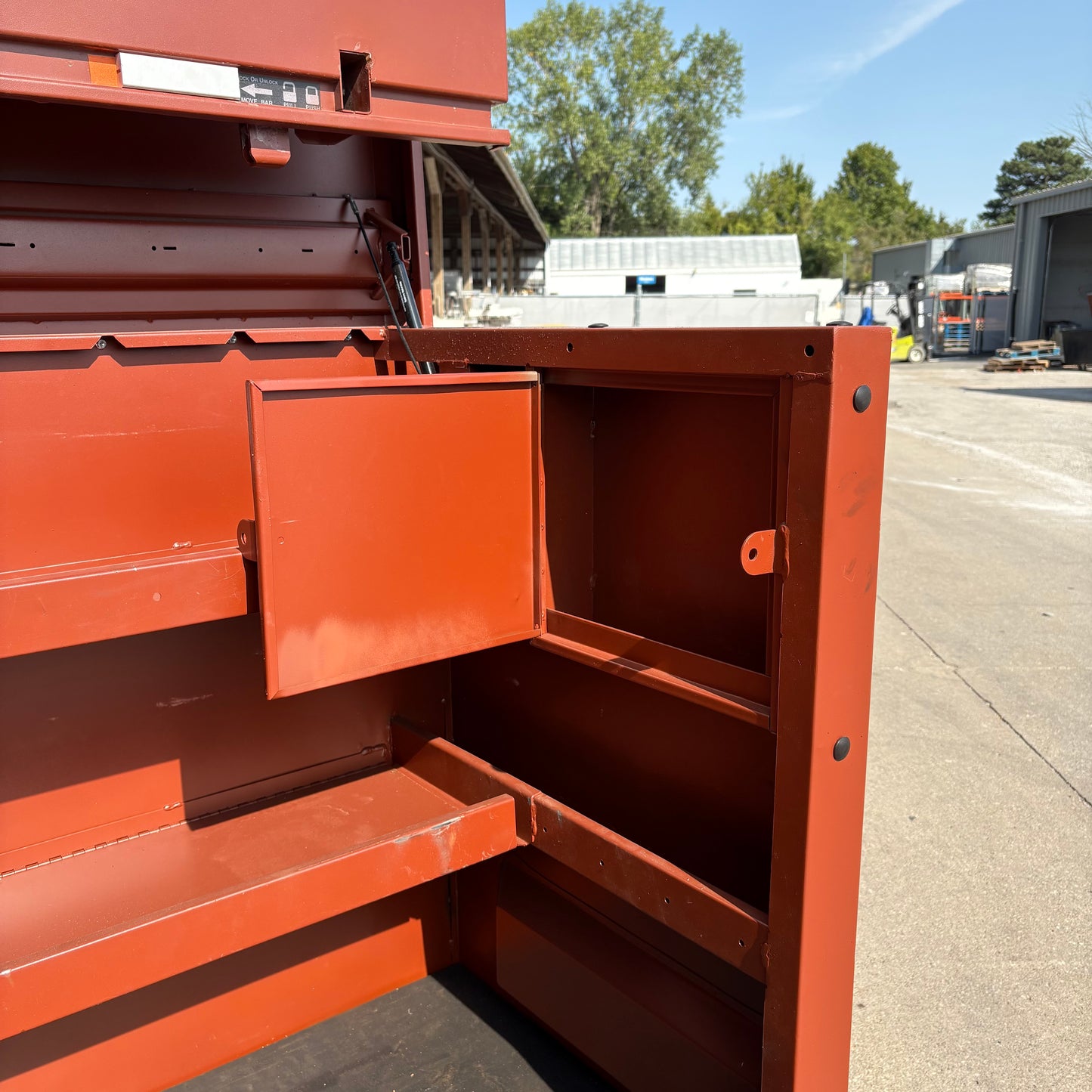 Crescent 60" HeavyDuty Job Box
