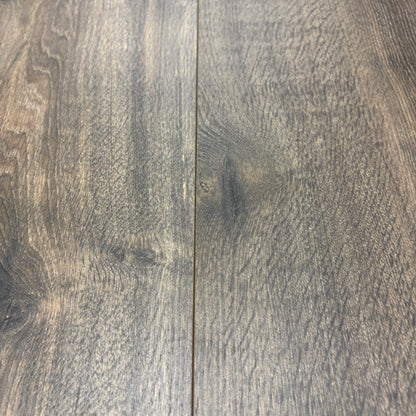 Tipton Oak Laminate FALSE