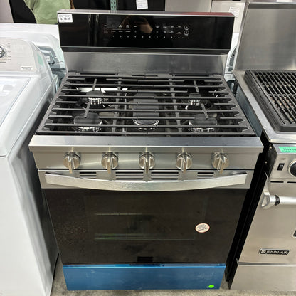 Whirlpool Gas Range w/Air Fry