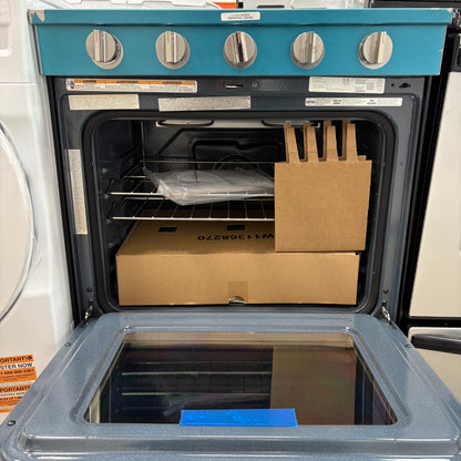 NEW Gas Slide-In Range