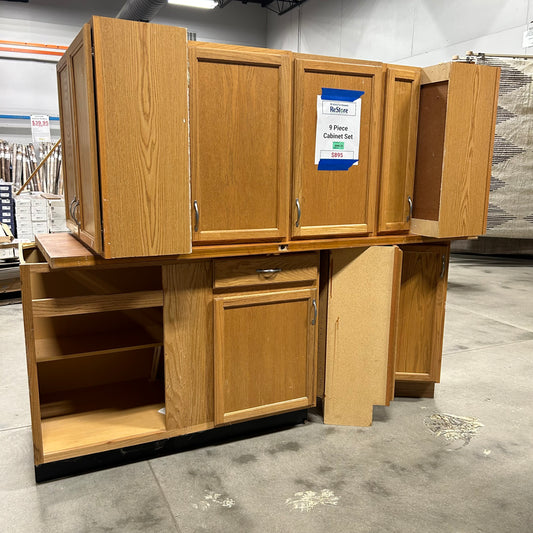 9 Pc. Cabinet Set