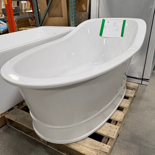66" Free Standing Soaking Tub