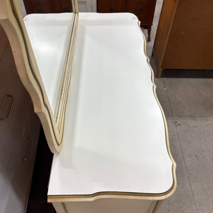 Vintage Cream 6-Drawer Dresser