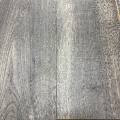 Bedford Oak Laminate FALSE