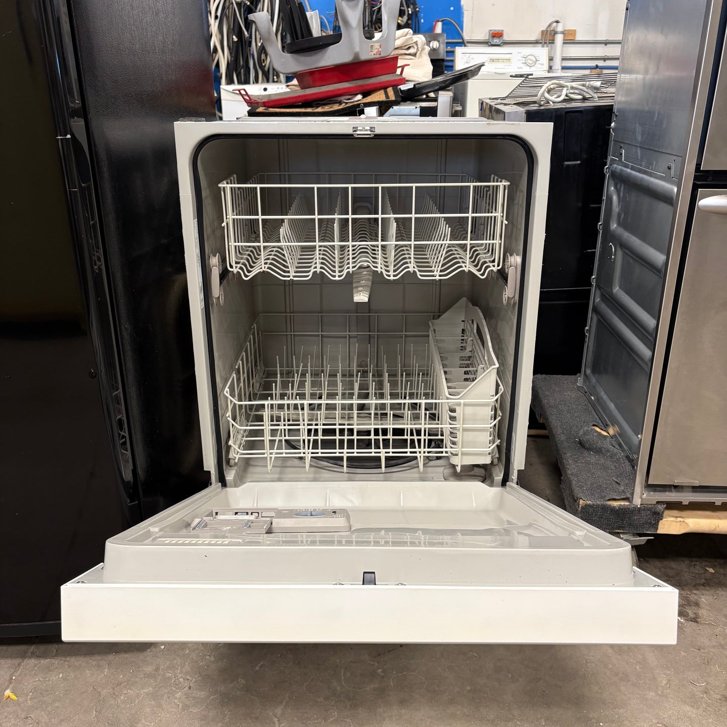 Amana Dishwasher