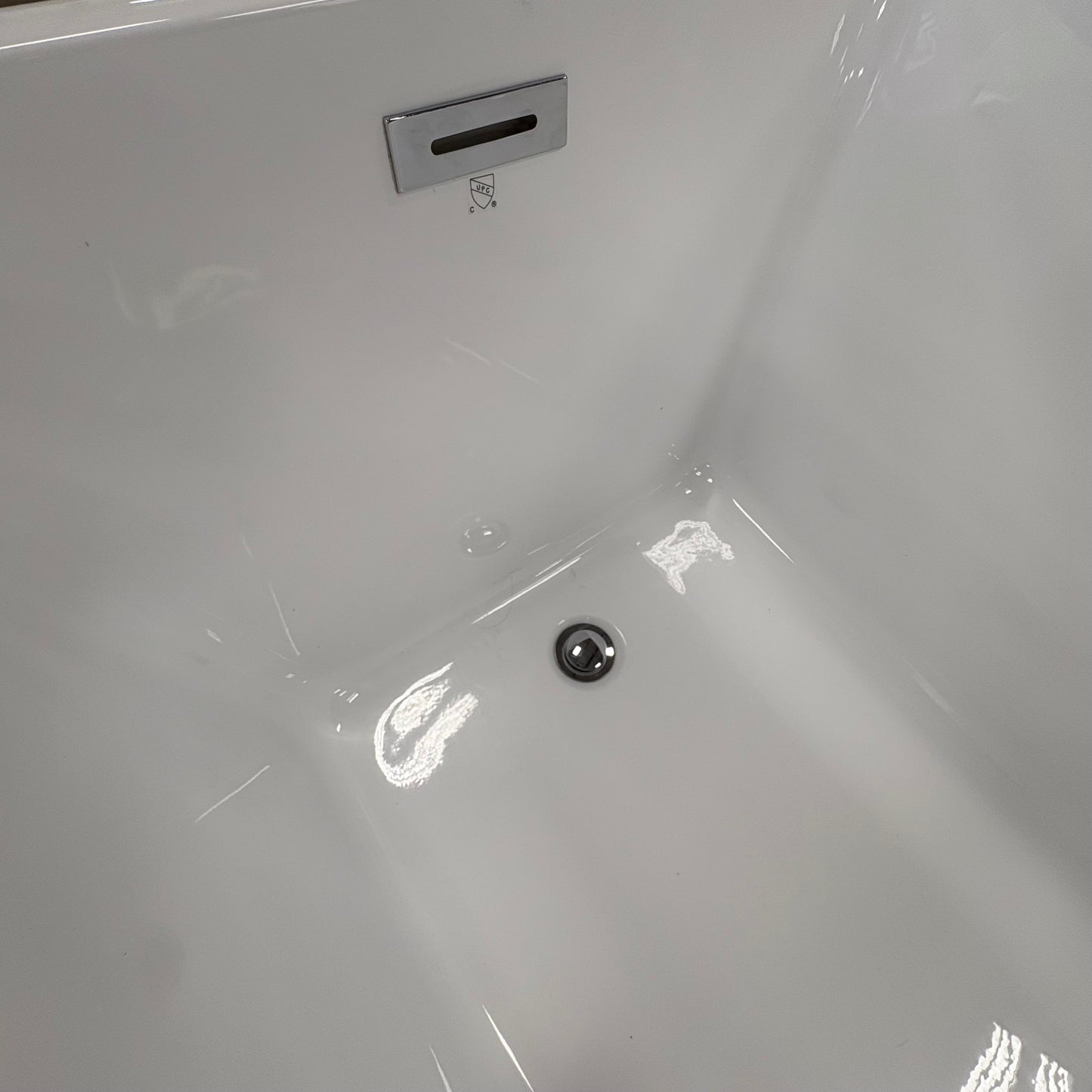Freestanding Soaking Tub