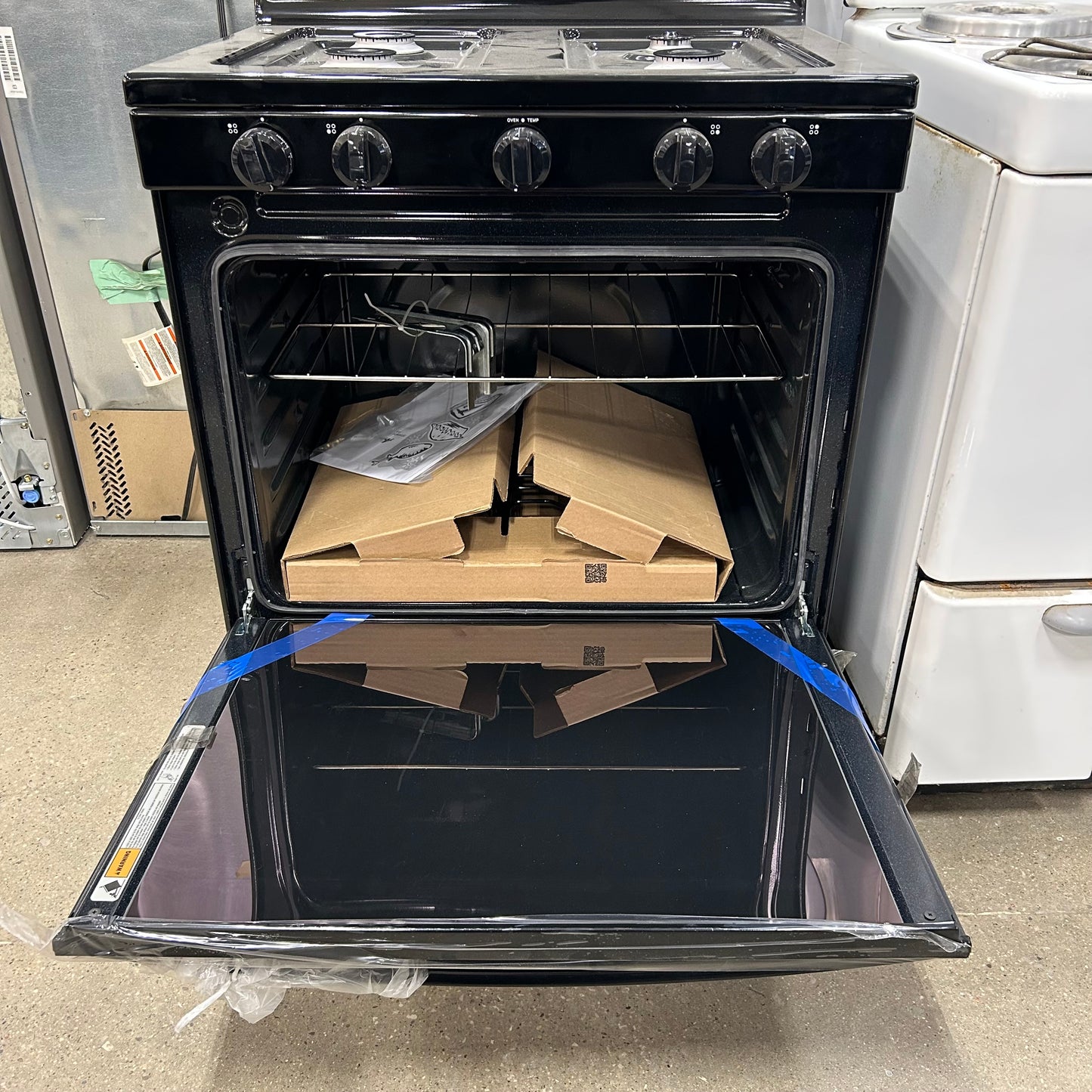 Amana Gas Range