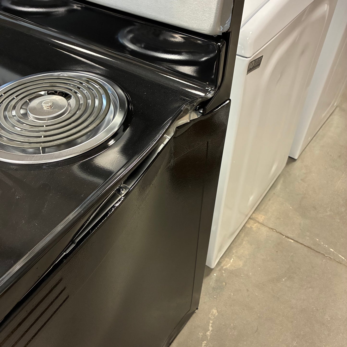 Amana Electric Range