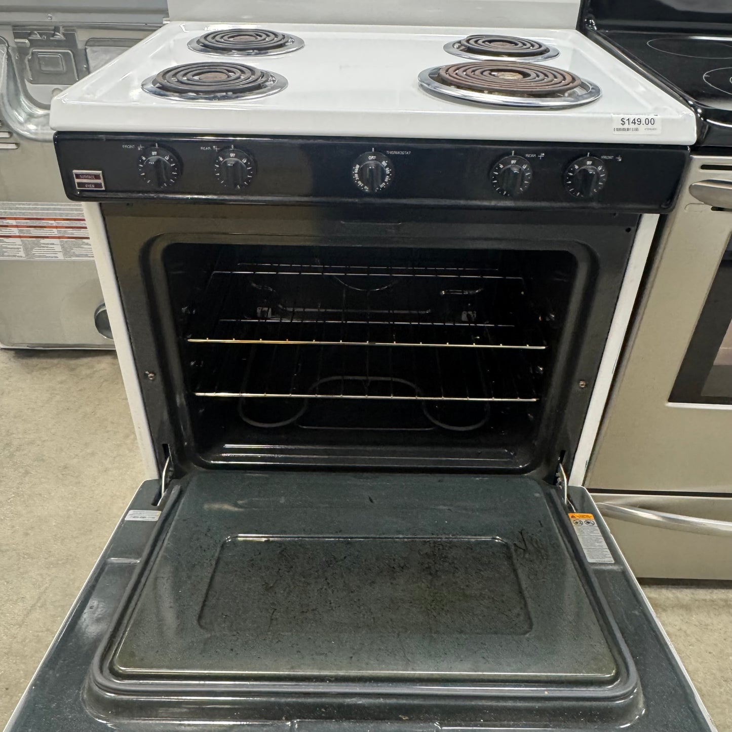 Magic Chef Electric Range