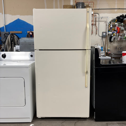 GE Top Freezer Fridge