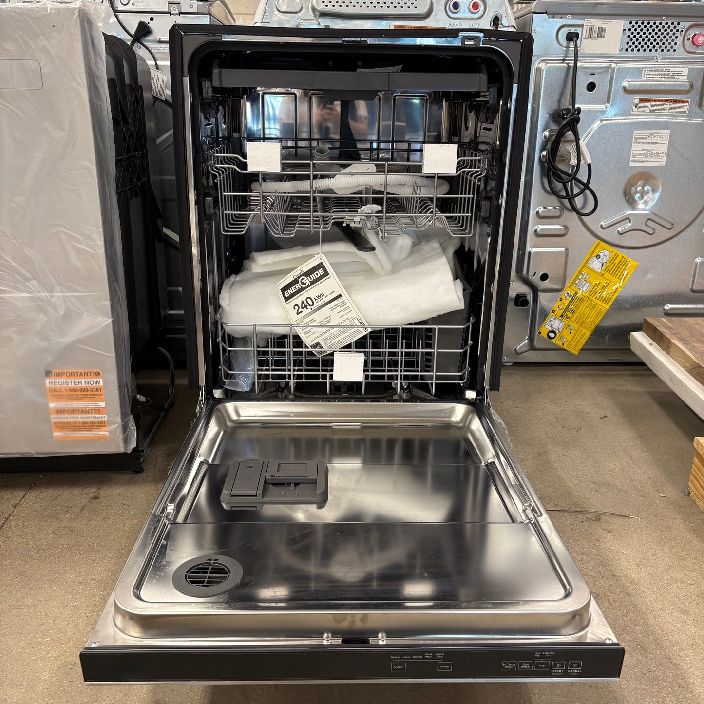 Whirlpool Dishwasher