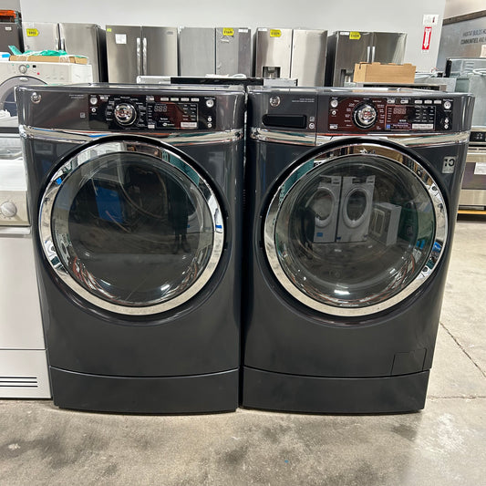 GE Washer/Gas Dryer Set