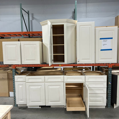 14 Pc. Cabinet Set