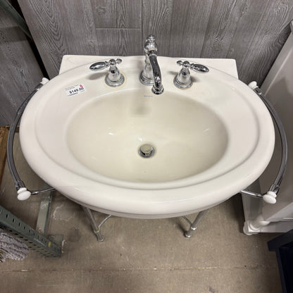 20" Console Vanity w/ TowelBar