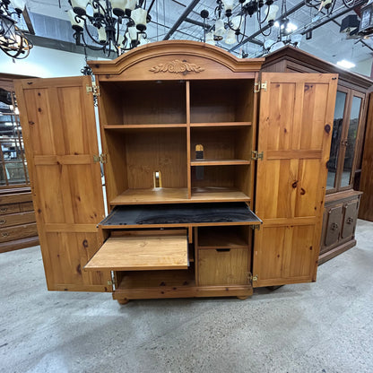 Armoire/Hidden Computer Desk