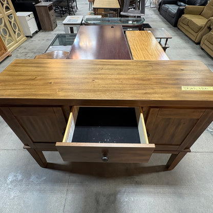 Ralene Dining Server