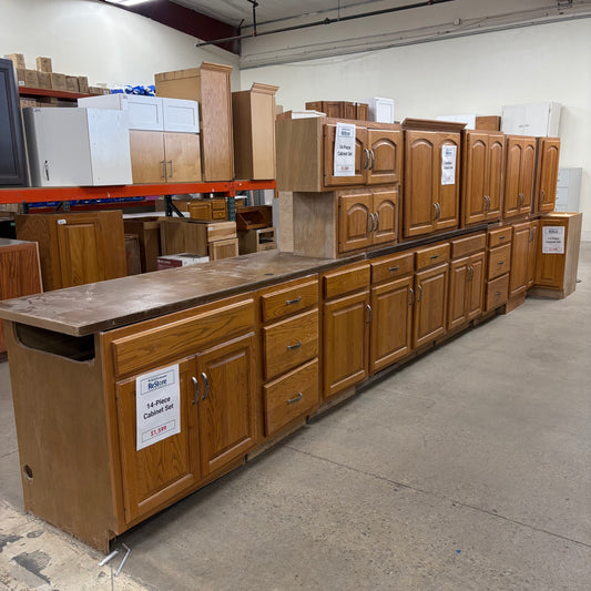 14 Pc. Cabinet Set