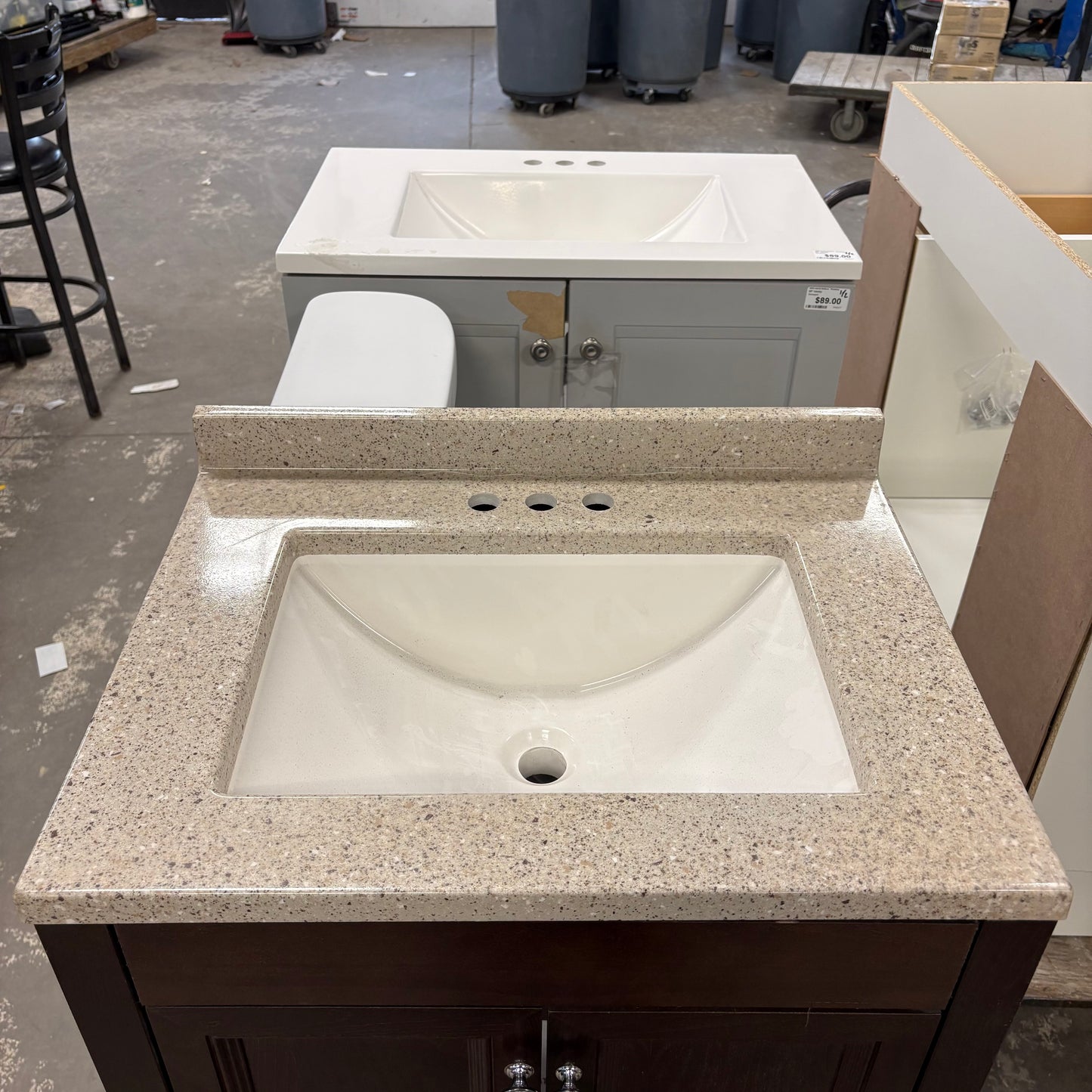 24" Delridge Vanity Set