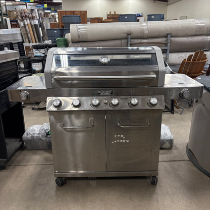 Monument Propane Grill w/ Burn