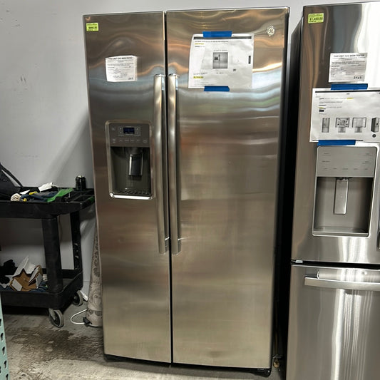 GE Side By Side Refrigerator