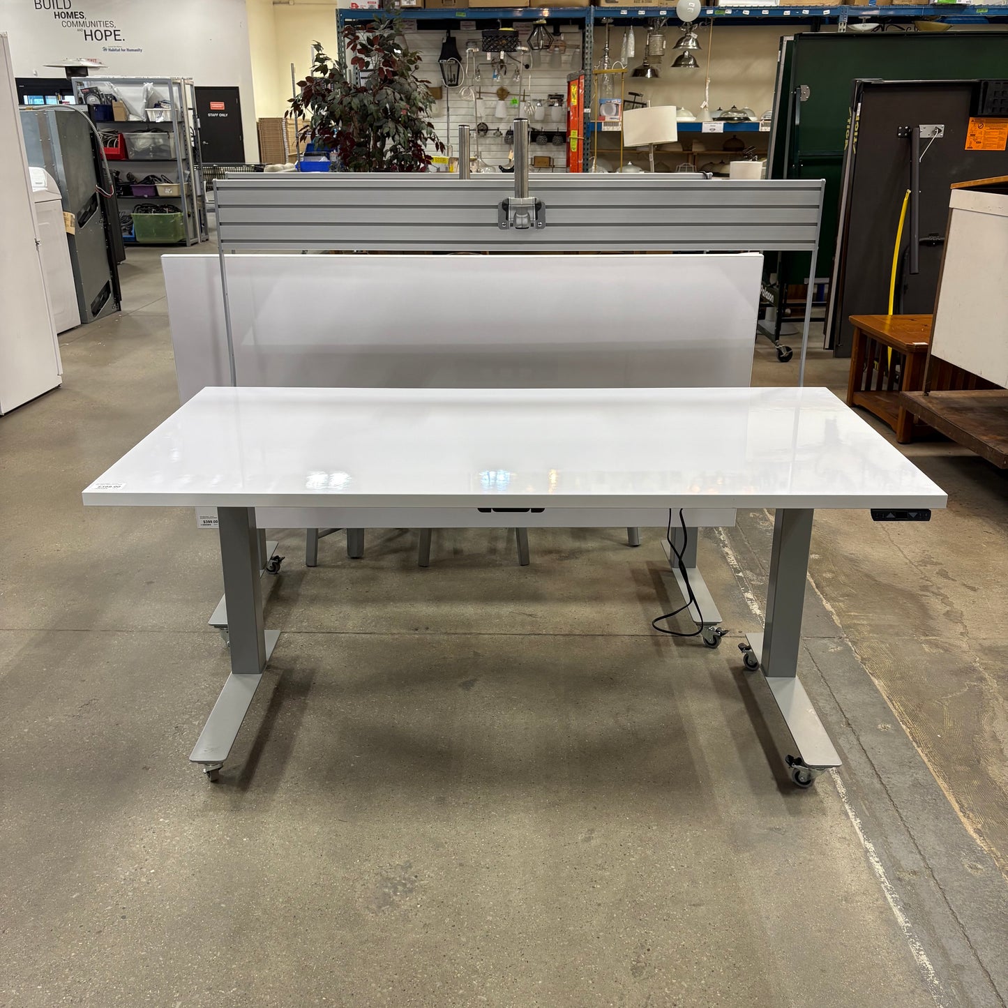 Adjustable Height Whiteboard Work Desk