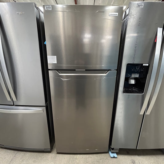 Frigidaire Top Freezer Fridge