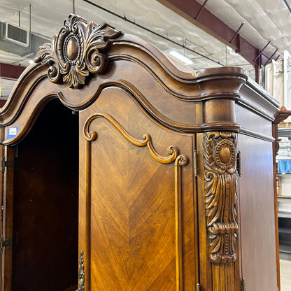 Armoire