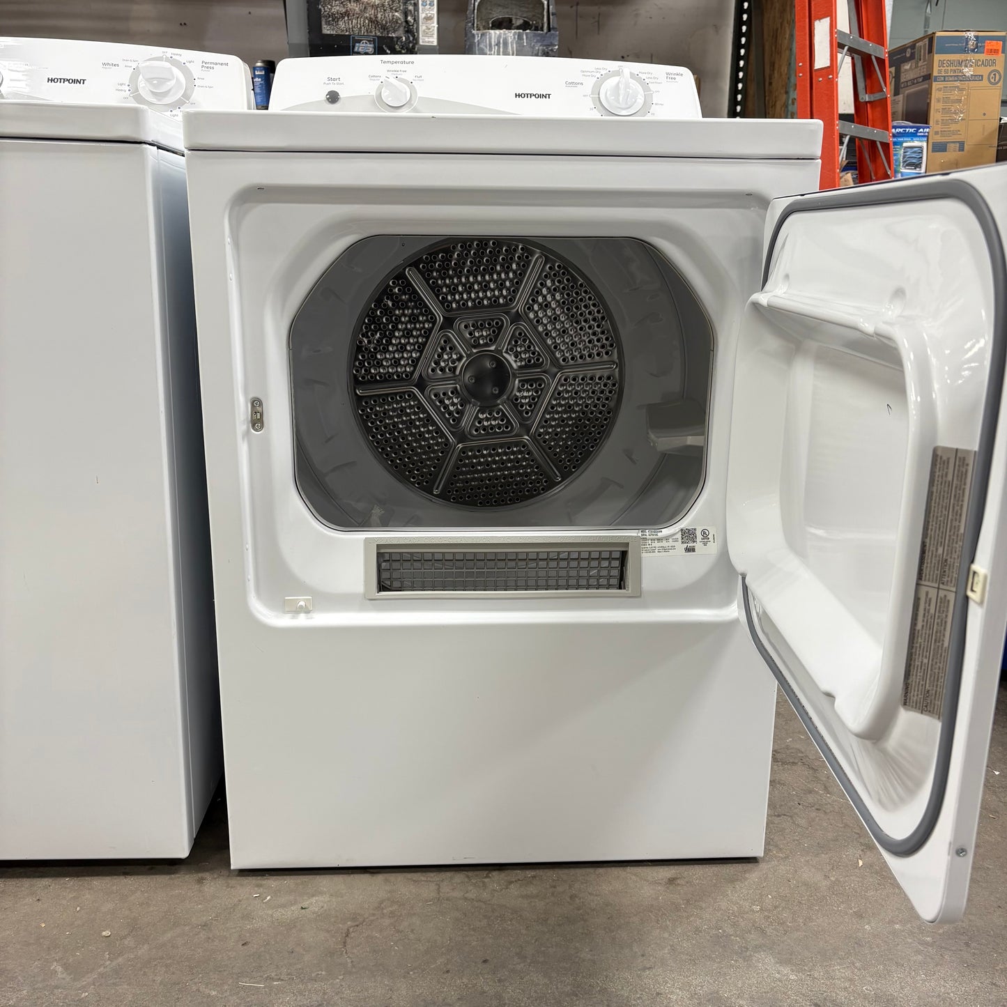 Hotpoint Washer/Elec Dryer Set