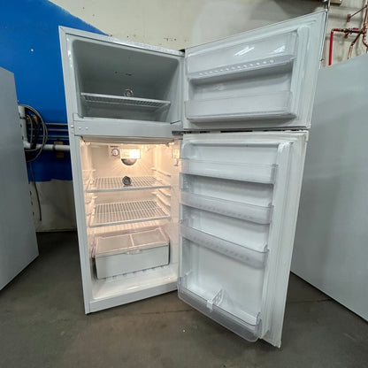 Apartment Size Top Freezer