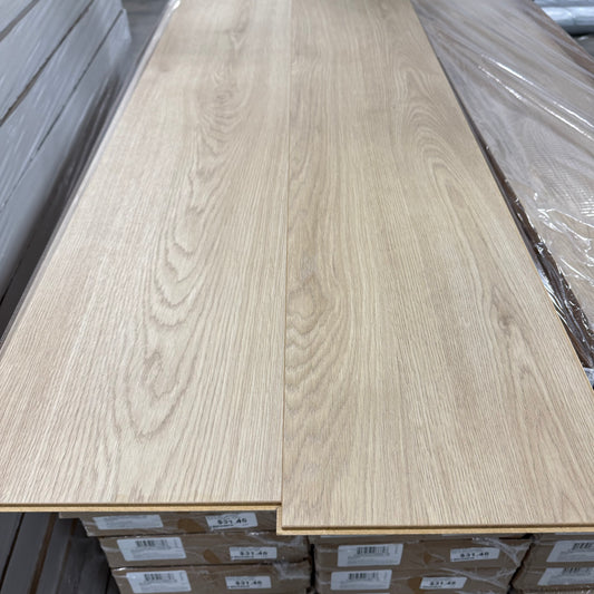 Stately Oak Laminate