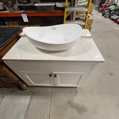 White Vanity wMarbleTop & Sink FALSE