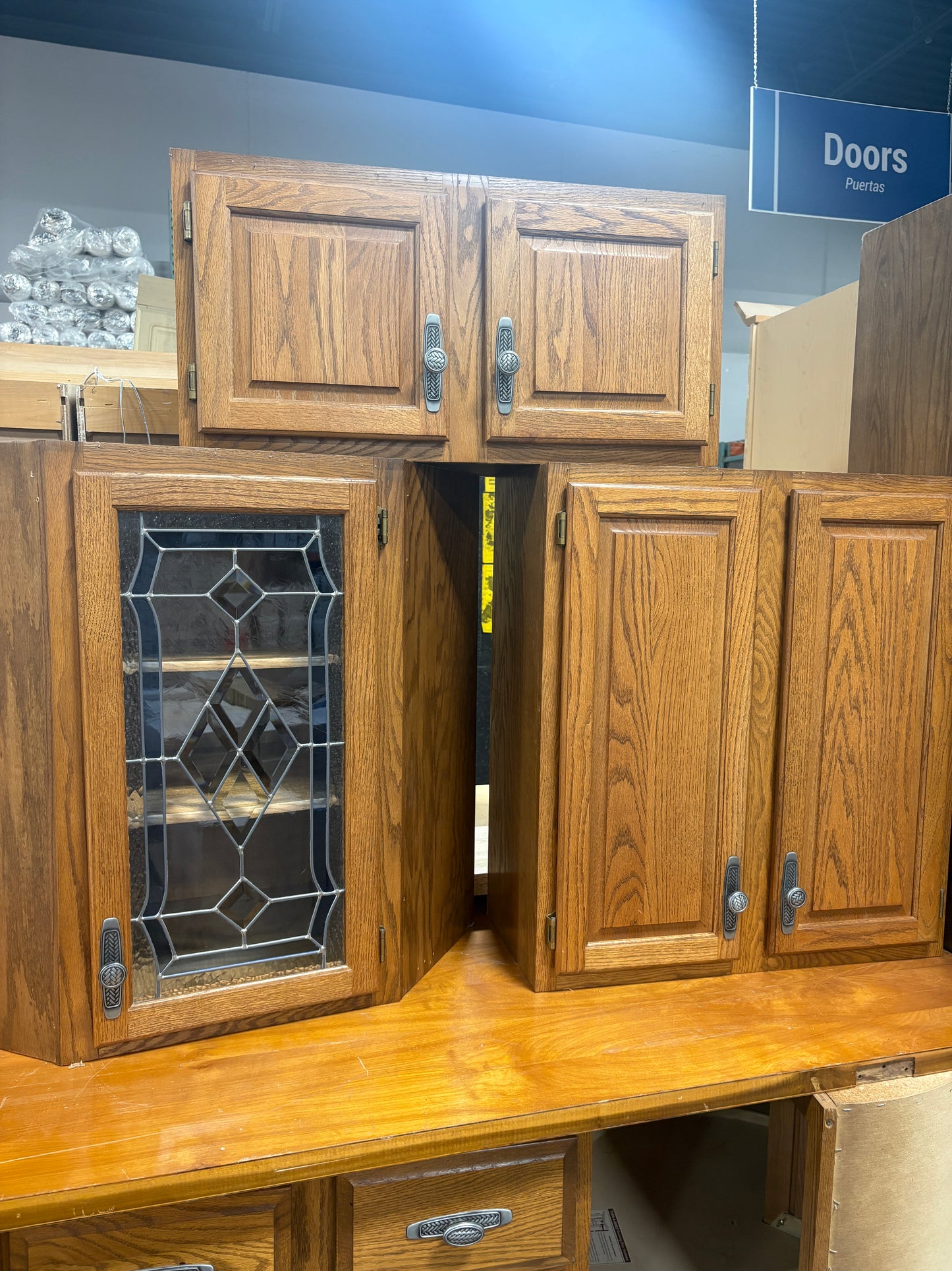 Oak 17-pc Cabinet Set