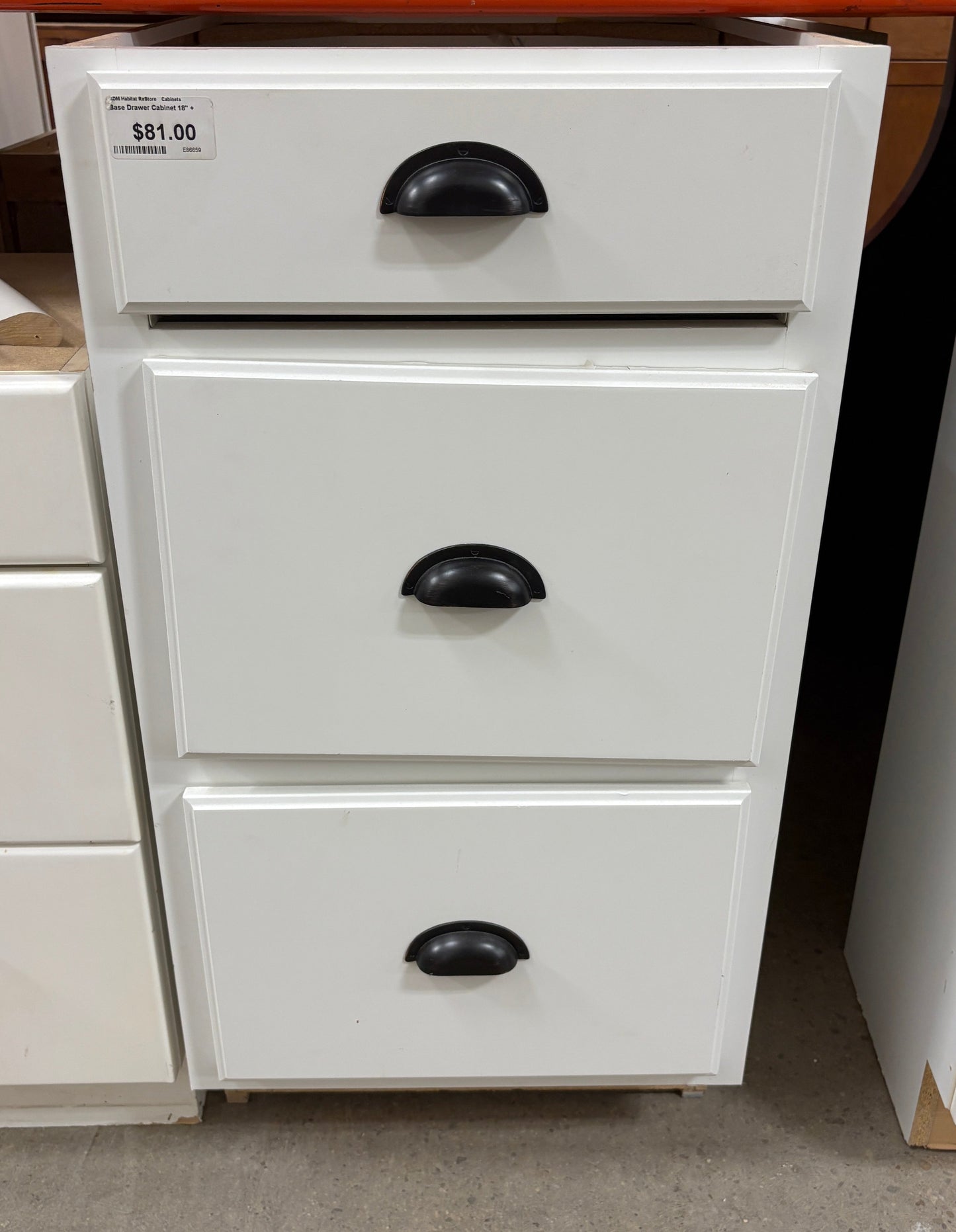 White 3-Drawer Base Cabinet.
