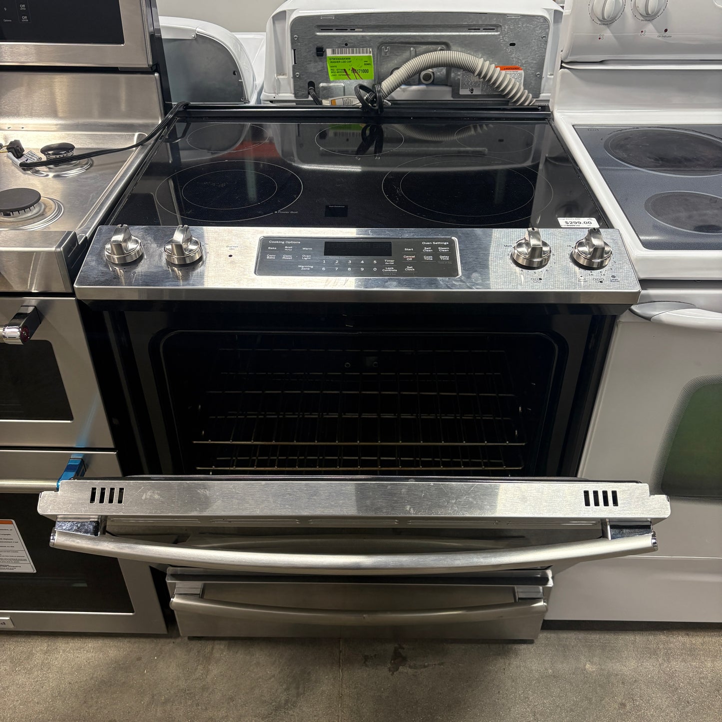 GE Stainless Electric Range