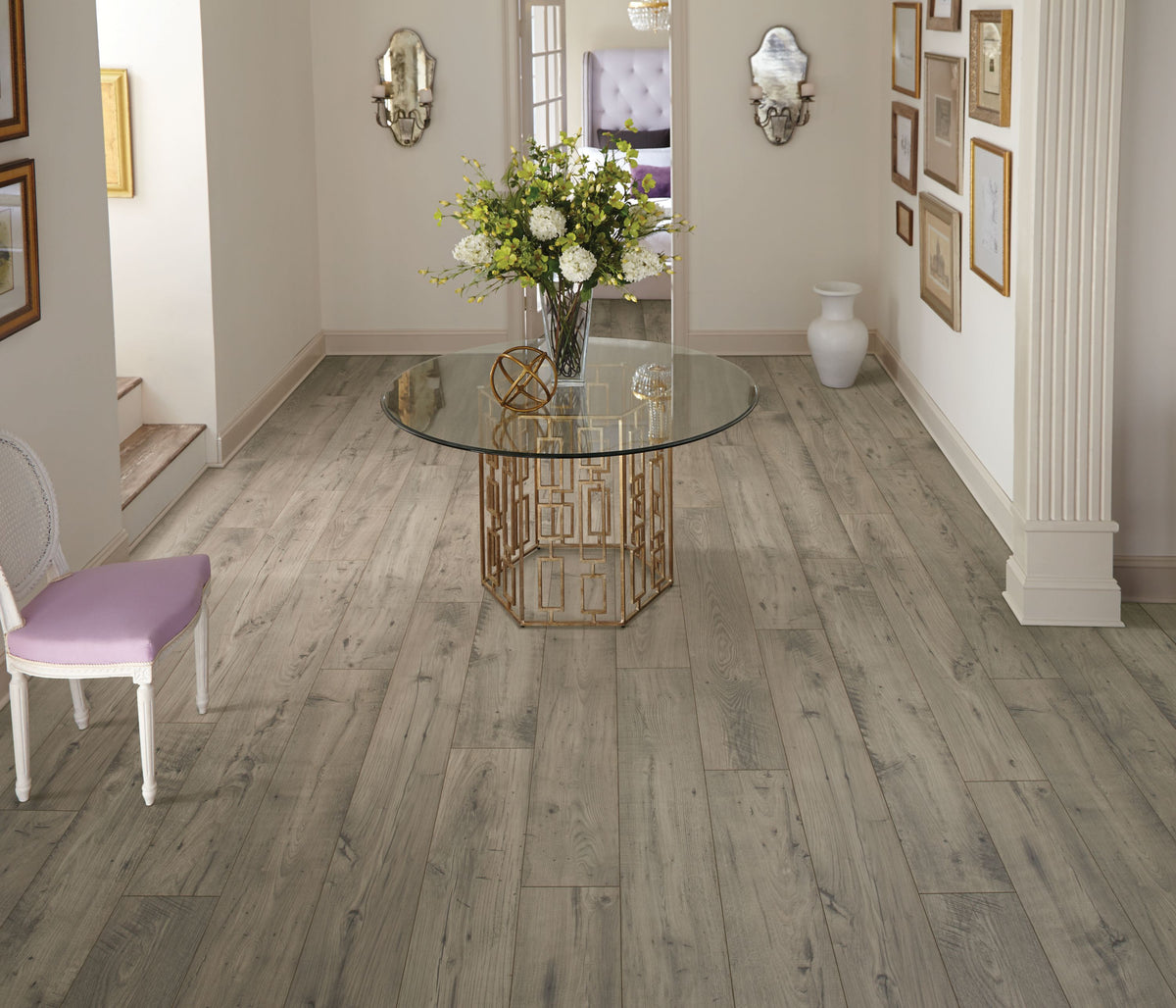 Mohawk Silverstone Chestnut laminate, room scene
