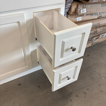 Alaskan White Vanity 60"